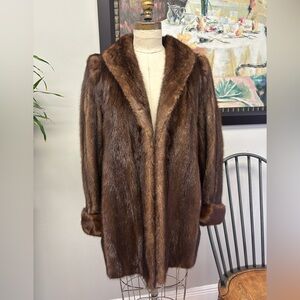 Elegant Vintage Mink Fur Coat